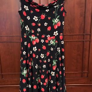 Misses New York and Co off the shoulder dress